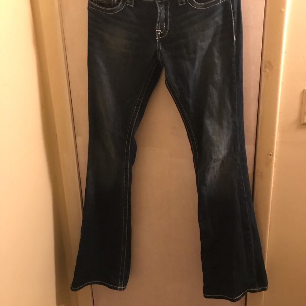 D9 women’s jeans